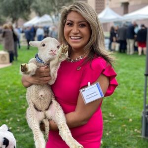 Cute Hot pink Vince Camuto flare dress!